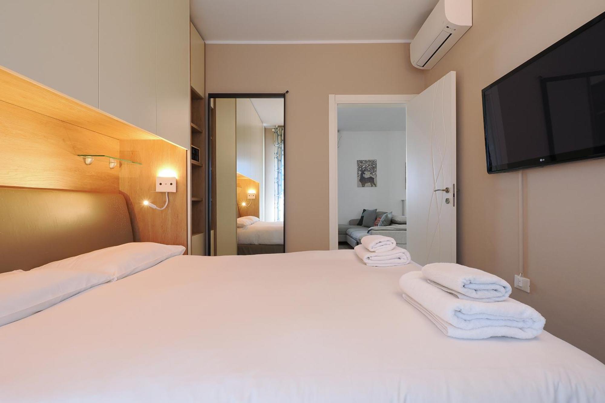 Mila Apartments Venosa Milan Luaran gambar