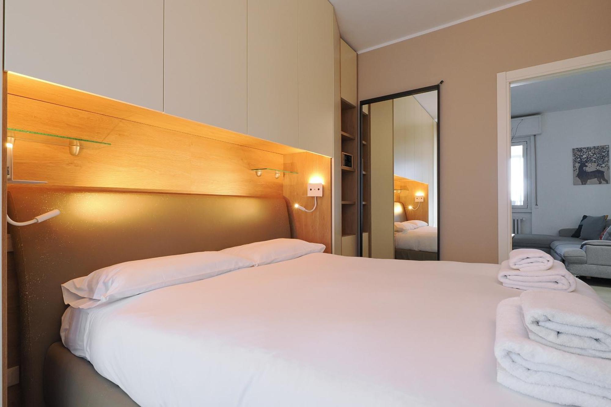 Mila Apartments Venosa Milan Luaran gambar